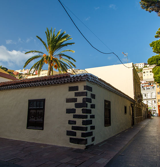Casa de la Aduana o Pozo de la Aguada