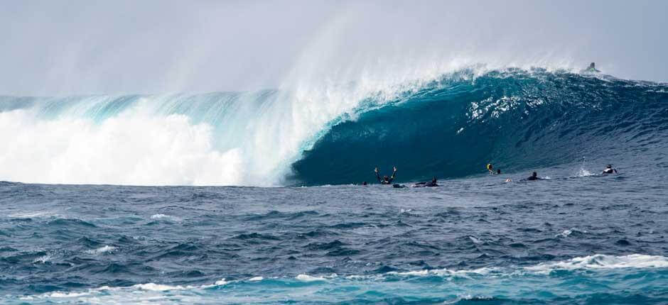 Surffaus El Quemaolla + Surffauskohteet Lanzarotella 