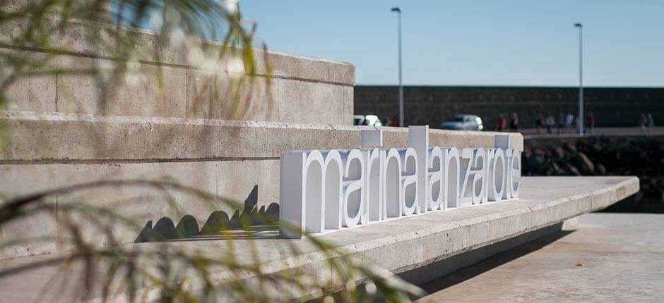 Marina Lanzarote Lanzaroten huvivene- ja pienvenesatamat