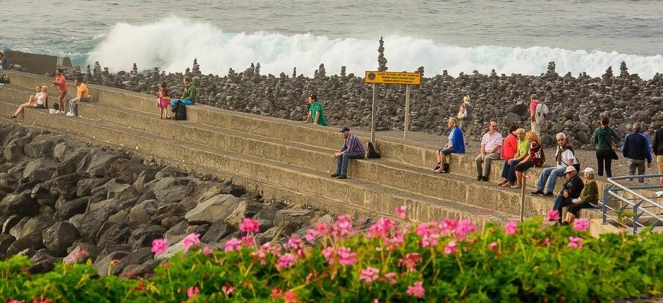 Puerto de la Cruz Matkailukohde Teneriffalla