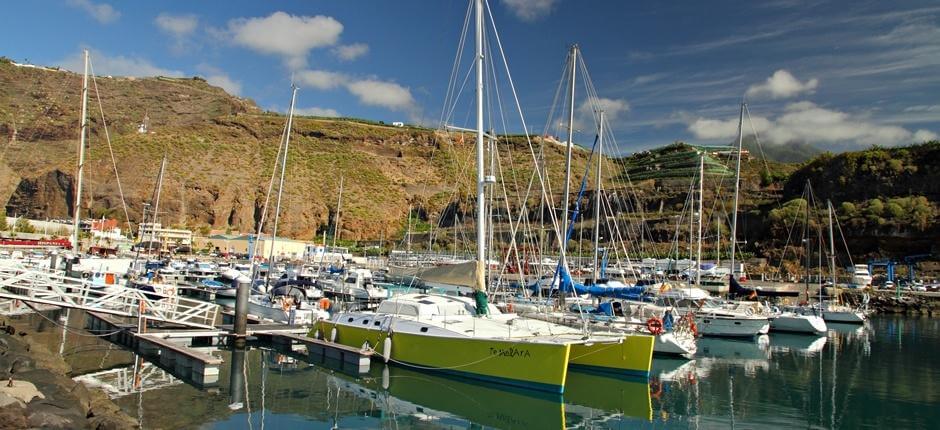 Tazacorte Harbour, venesatamat ja satamat La Palmassa 