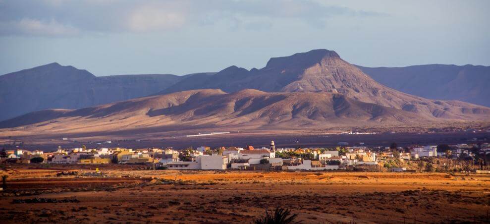 Ruta en coche por el centro de Fuerteventura + rutas en coche en Fuertevenura