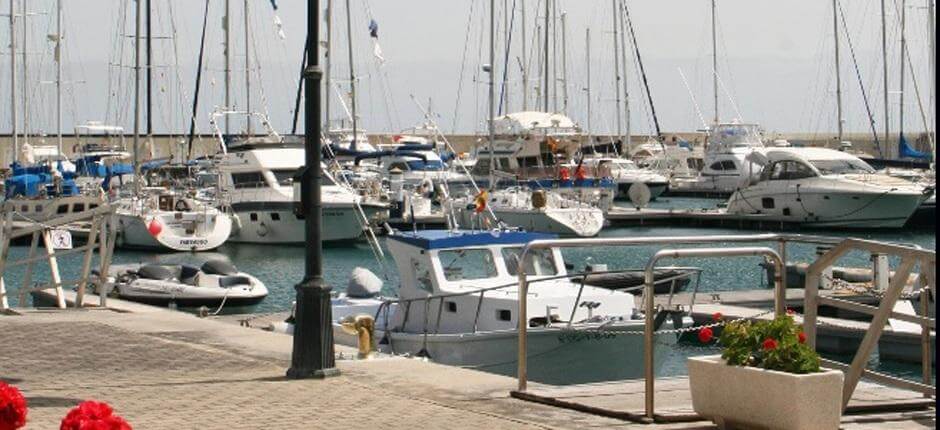 Puerto Calero Marina, venesatama Lanzarotella