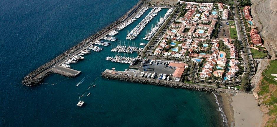Puerto de Pasito Blanco, venesatamat ja satamat Gran Canarialla
